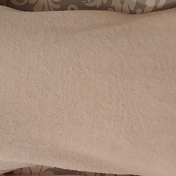 Suzy Sheir, Super-Soft, Cashmere Like Sweater - Picture 4 of 4